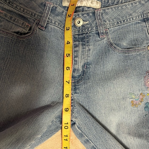 Bongo - Picture 4 of 6